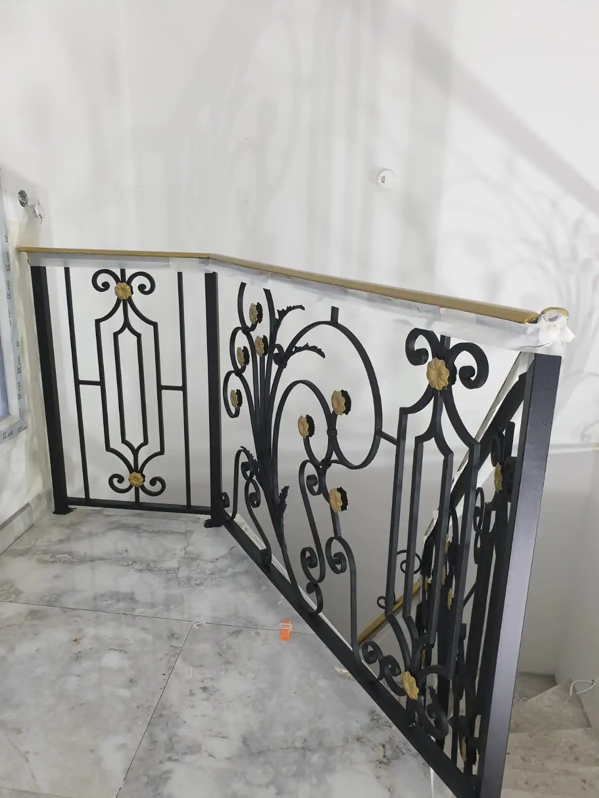 Garde-corps mezzanines et escaliers personnalisés