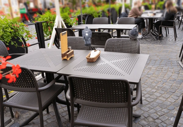 Terrasses de brasserie adaptées
